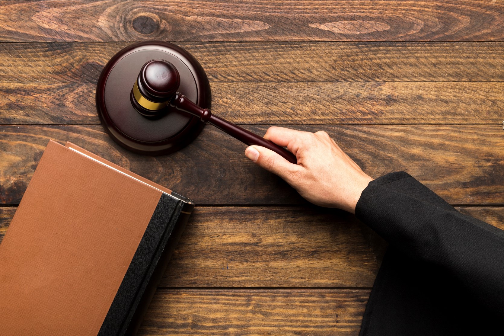 Zamówienia publiczne sektora obronnego – jakie obowiązują w nich zasady?